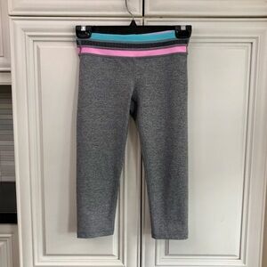 Ivivva by Lululemon girls reversible crop leggings